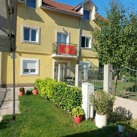 Lucic Guesthouse Cetinje Eksteriør bilde